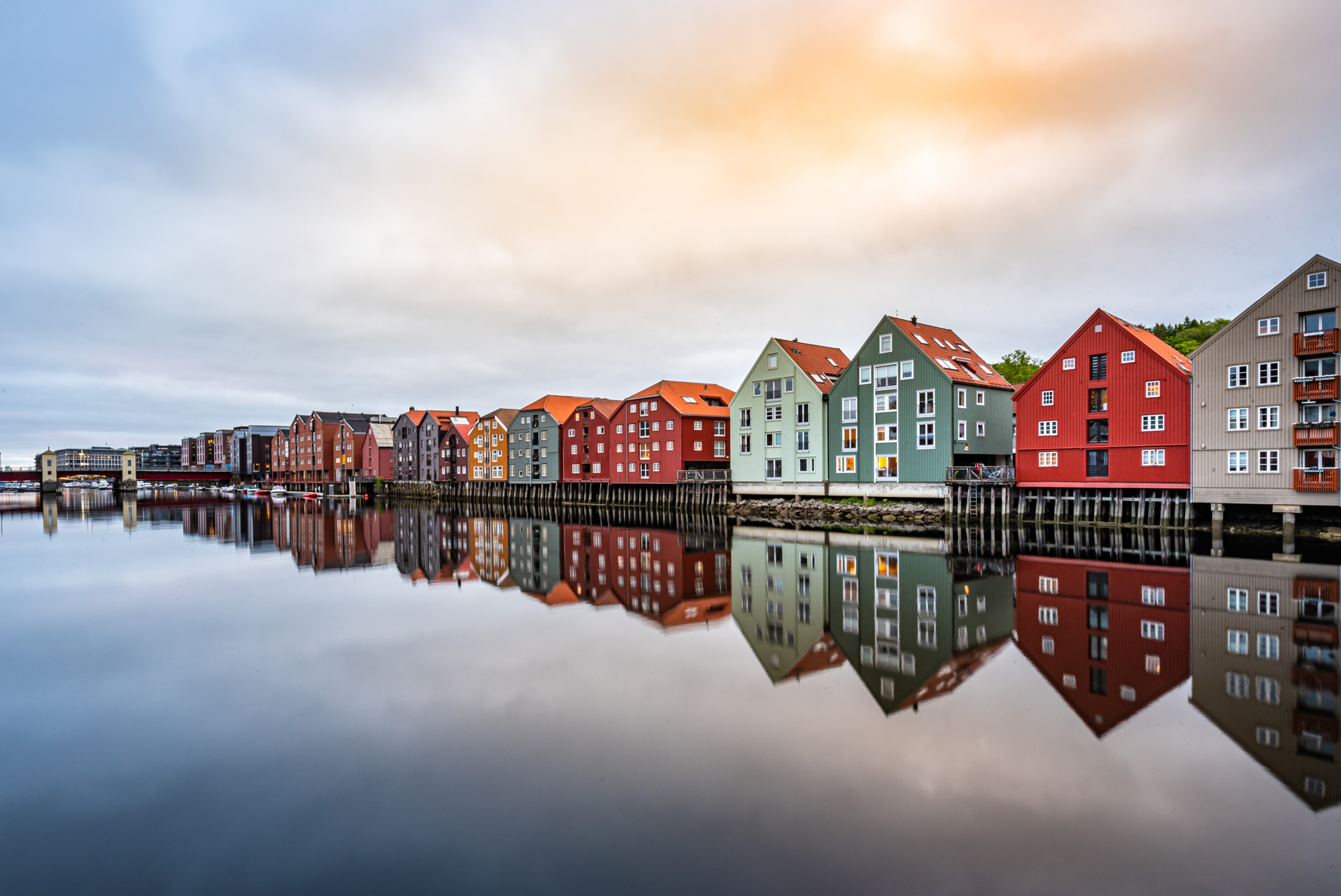 Bebyggelsen langs Nidelven i Trondheim